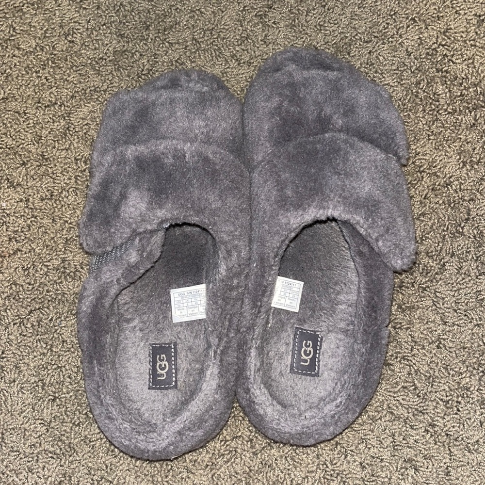 Mens Ugg slippers